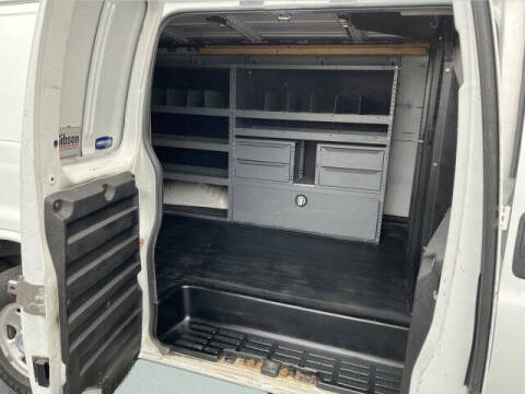 2017 Chevrolet Express 2500