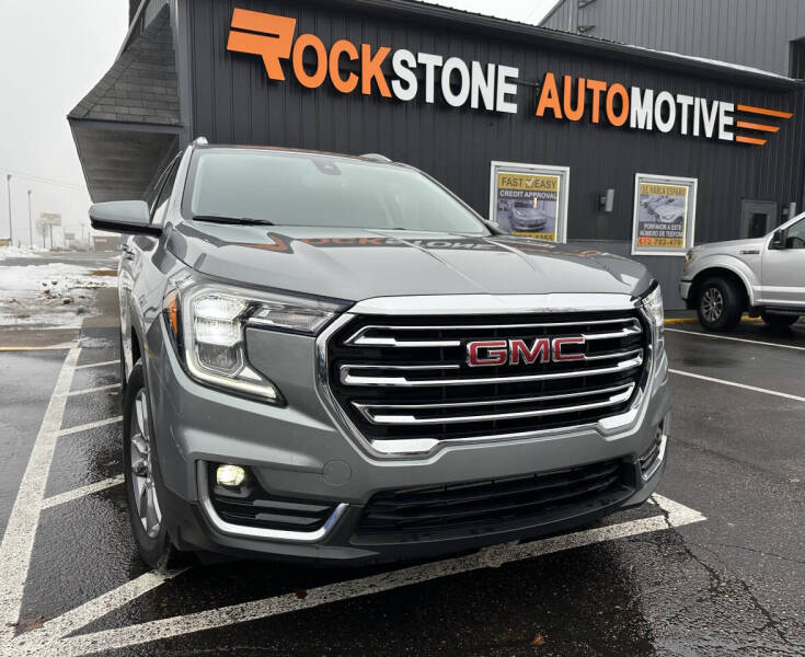 2024 GMC Terrain SLT's photo