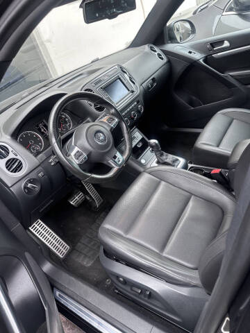 2016 Volkswagen Tiguan 2.0T R-Line