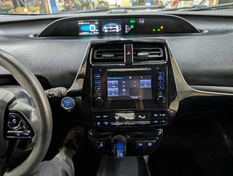 2019 Toyota Prius LE AWD-e