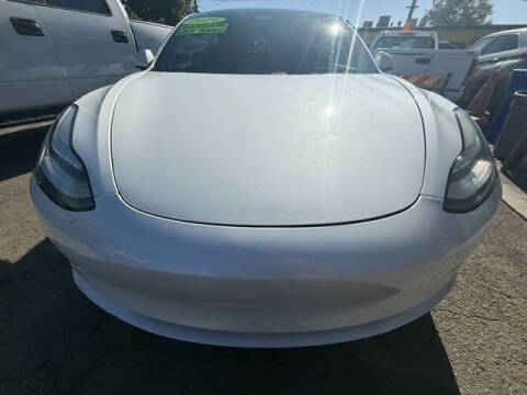 2019 Tesla Model 3 Long Range
