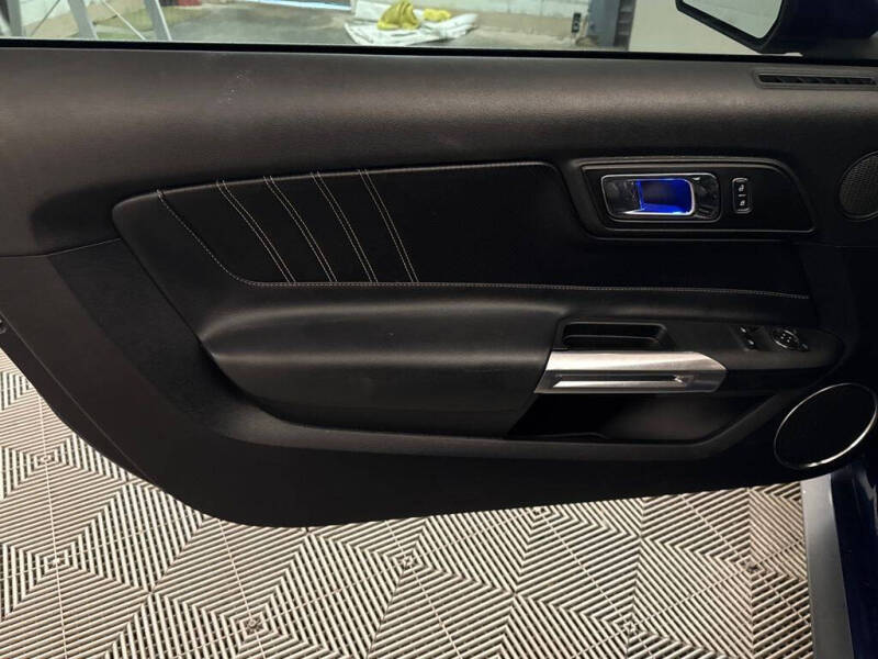 2015 Ford Mustang EcoBoost Premium