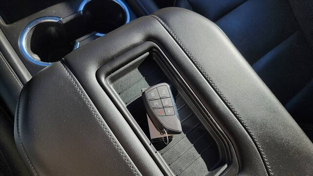 2023 Chevrolet Suburban Z71