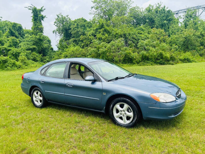 Used 2000 Ford Taurus SES with VIN 1FAFP55S0YA182226 for sale in Burlington, NJ
