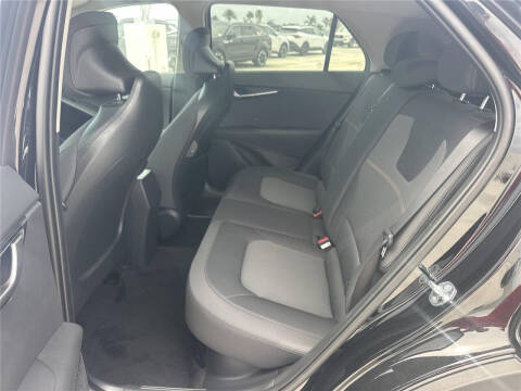 2026 Kia Niro LX