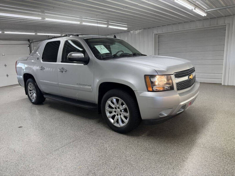 2013 Chevrolet Avalanche LTZ Black Diamond