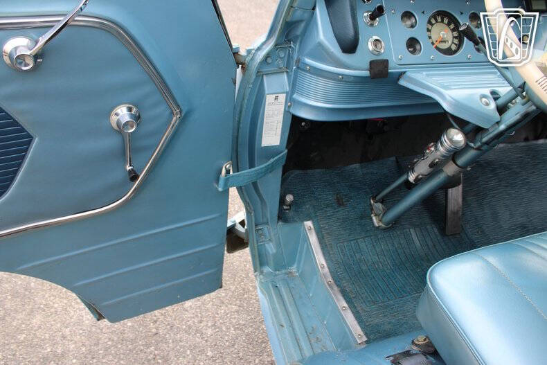 1967 Ford E-150