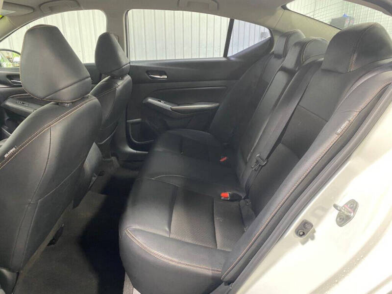 2022 Nissan Altima 2.5 SR