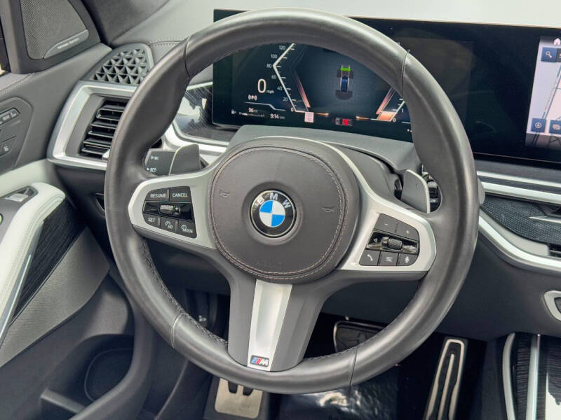 2023 BMW X7 xDrive40i