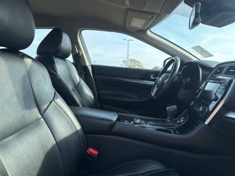 2021 Nissan Maxima 3.5 SV