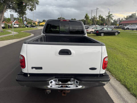 2002 Ford F-150 Lariat