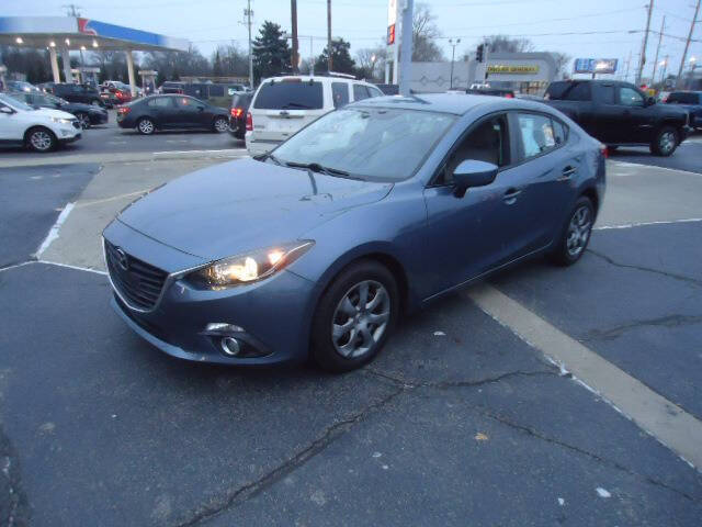 2015 Mazda MAZDA3 i Sport