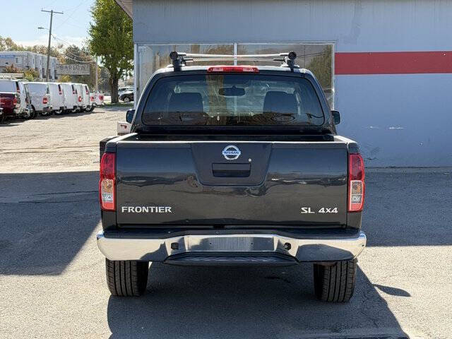 2011 Nissan Frontier SL
