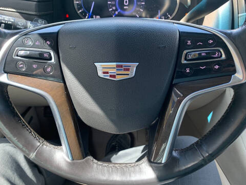 2018 Cadillac Escalade ESV Luxury