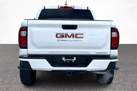 2024 GMC Canyon Elevation