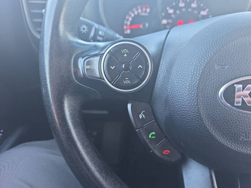 2015 Kia Soul +