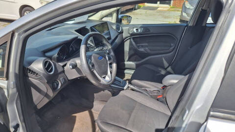 2016 Ford Fiesta SE