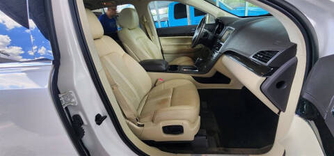 2018 Lincoln MKT Reserve