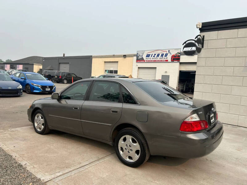 2004 Toyota Avalon