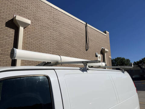 2017 Chevrolet Express 2500