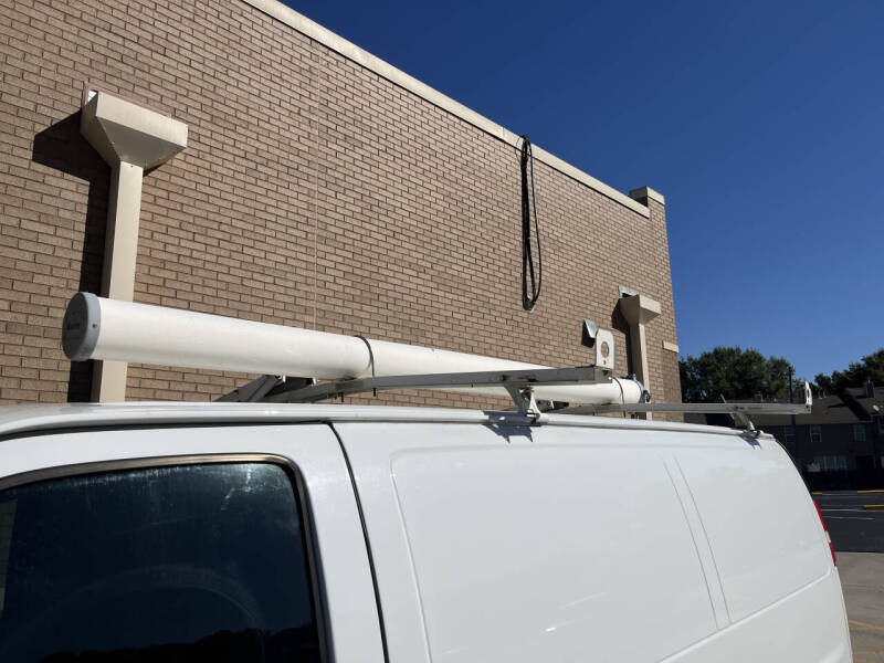 2017 Chevrolet Express 2500