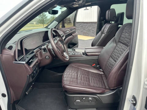 2023 Cadillac Escalade-V ESV