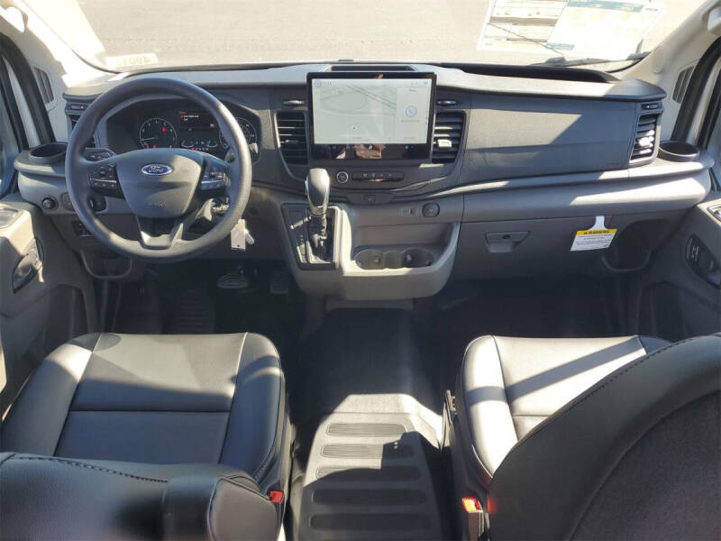 2025 Ford Transit 250