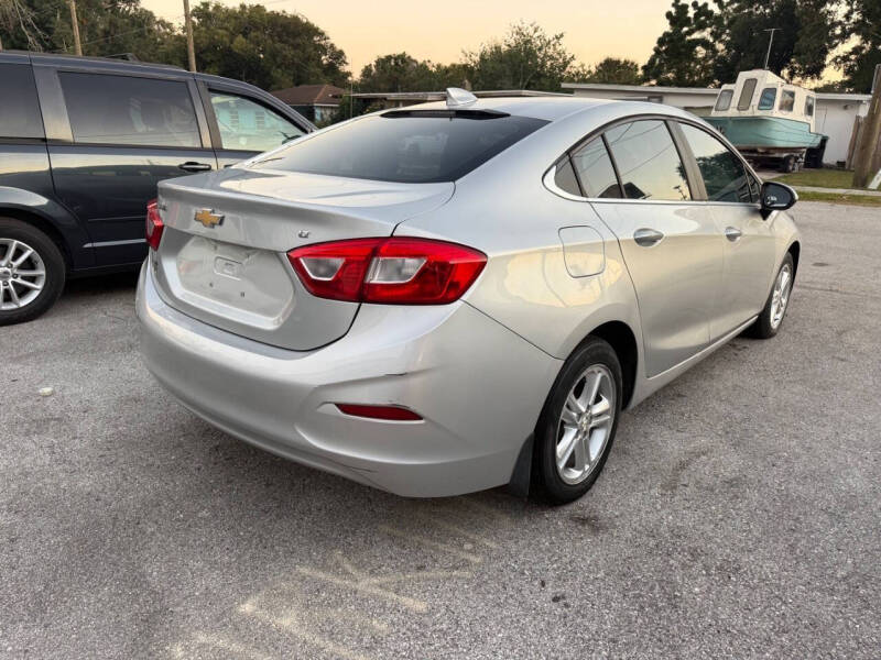 2017 Chevrolet Cruze LT Auto
