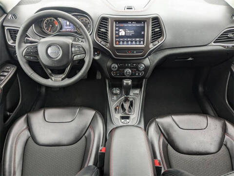 2022 Jeep Cherokee Trailhawk