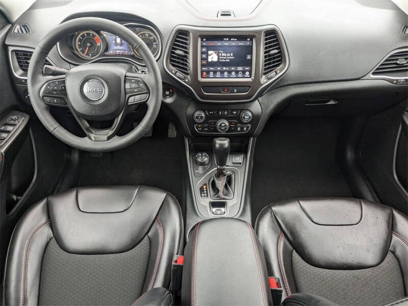 2022 Jeep Cherokee Trailhawk