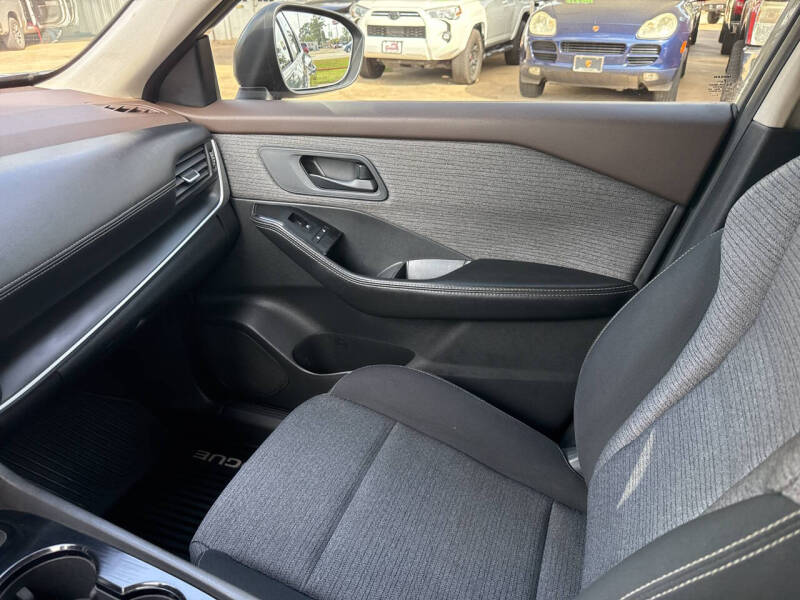 2021 Nissan Rogue S