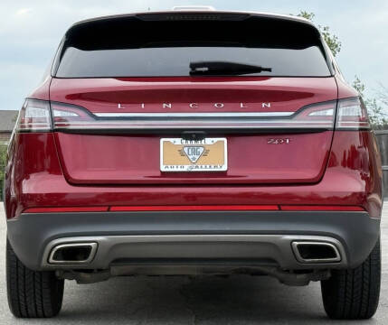 2019 Lincoln Nautilus Select