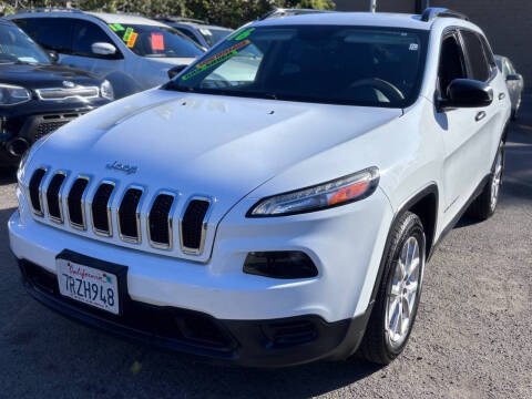 2016 Jeep Cherokee Sport