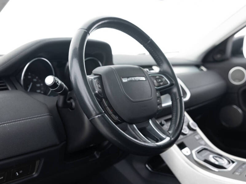 2017 Land Rover Range Rover Evoque SE