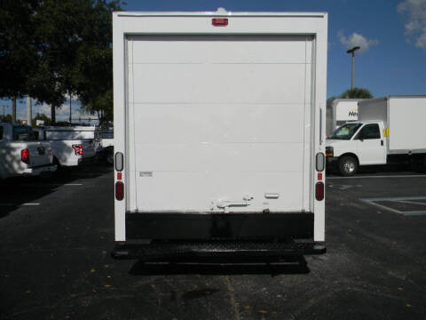 2017 GMC Savana 3500