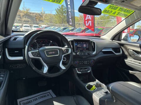 2024 GMC Terrain SLT