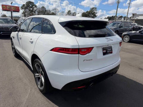 2017 Jaguar F-PACE S