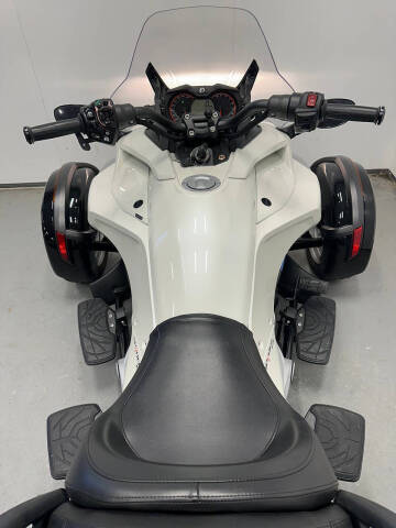 2015 Can-Am Spyder F3