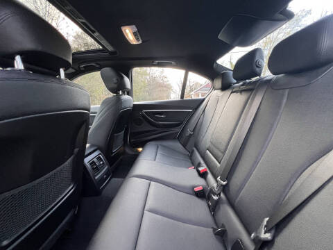 2018 BMW 3 Series 330i