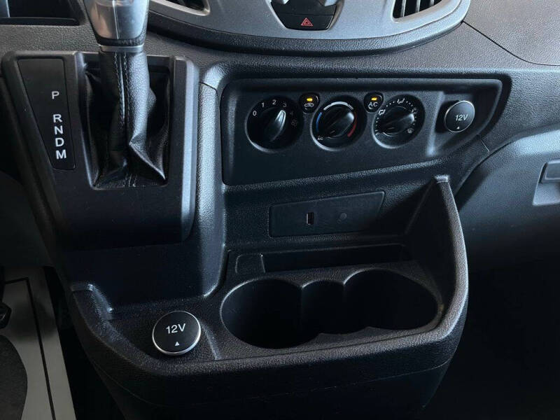2017 Ford Transit