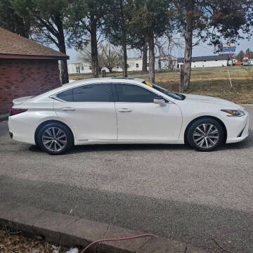 2021 Lexus ES 300h