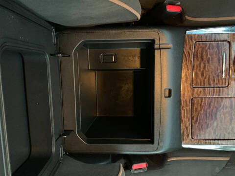 2017 Nissan Armada SV