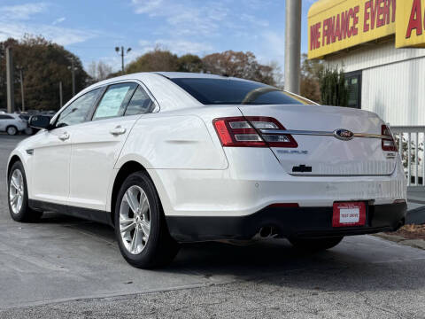 2013 Ford Taurus SEL