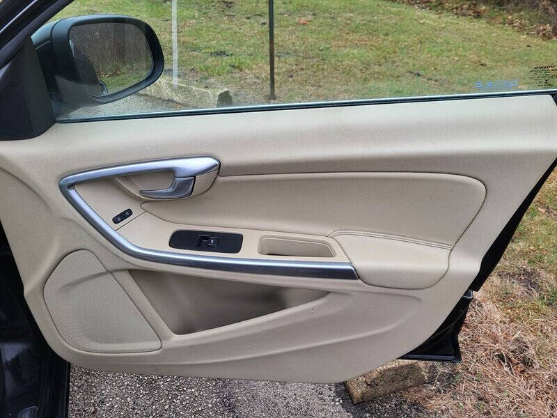 2015 Volvo S60 T5 Drive-E Premier