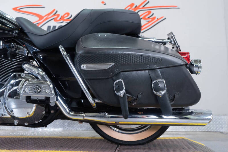 2004 Harley-Davidson Road King Classic