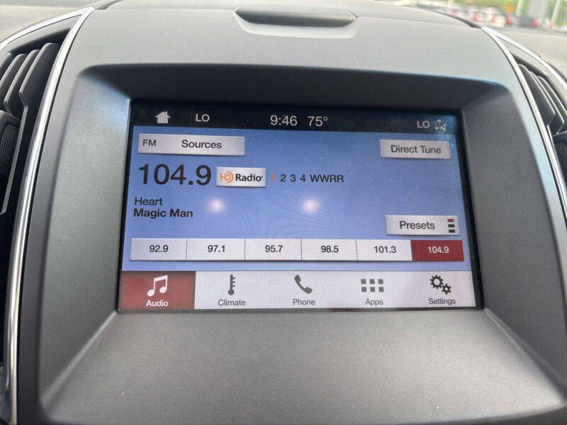 2019 Ford Edge Titanium