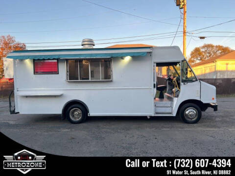 2013 Ford Stripped Chassis