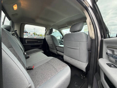 2018 RAM 1500 Big Horn