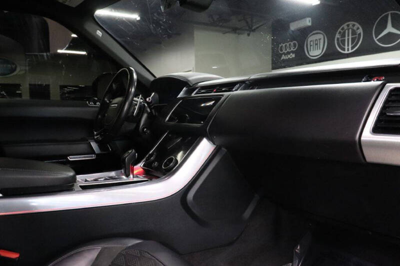 2018 Land Rover Range Rover Sport SVR