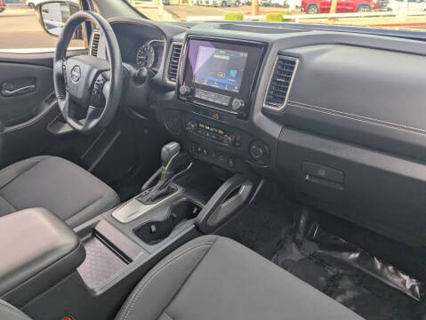 2022 Nissan Frontier SV